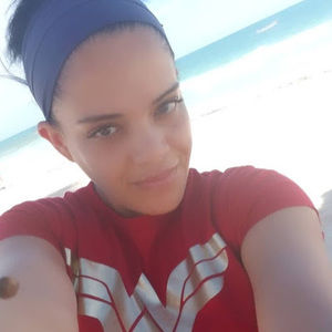 Meet your Posher, Yessenia